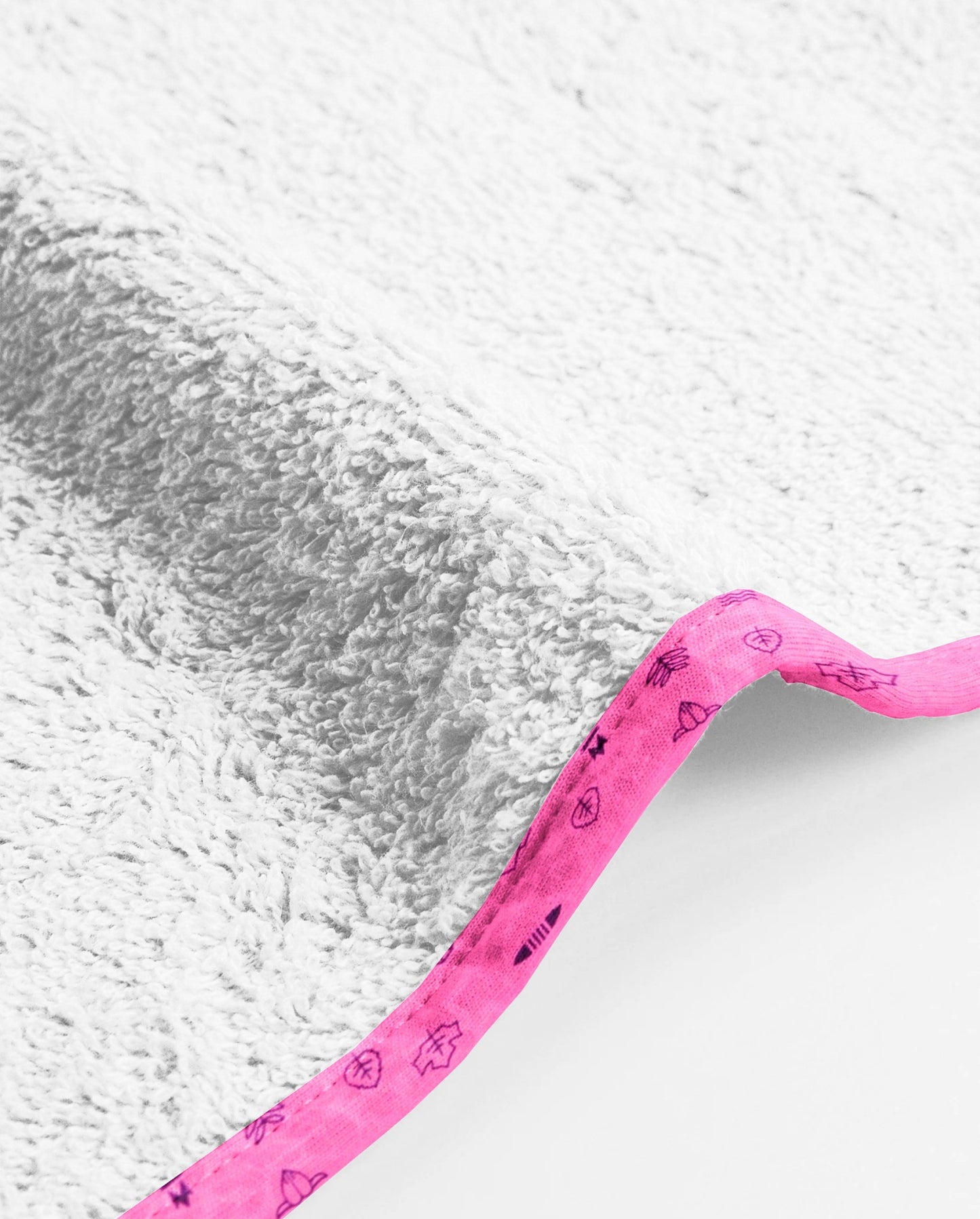 'Pink Line Drawing’ Organic Junior Towel Set
