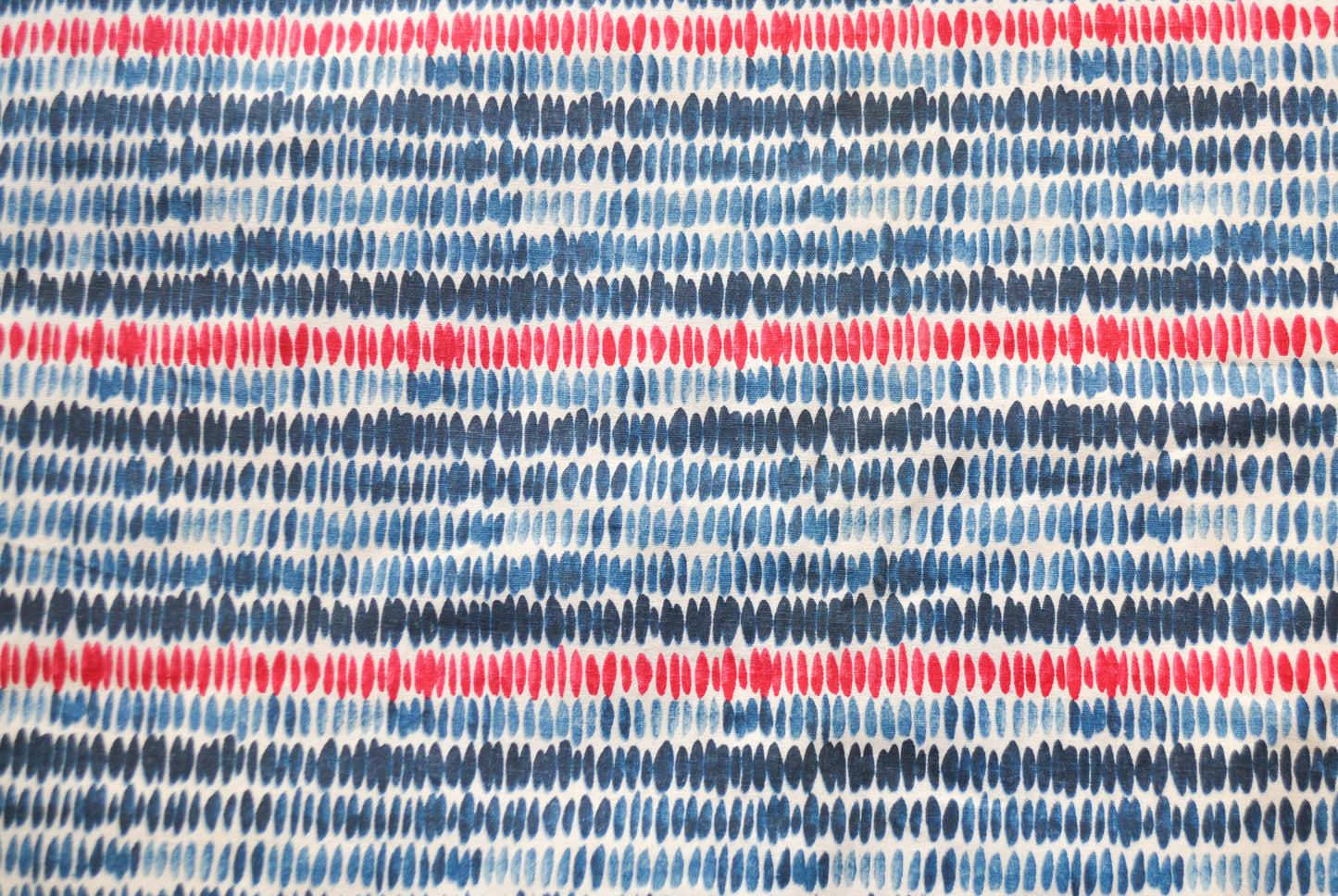 'Red and Blue Brushstrokes' Organic Junior Bedcover