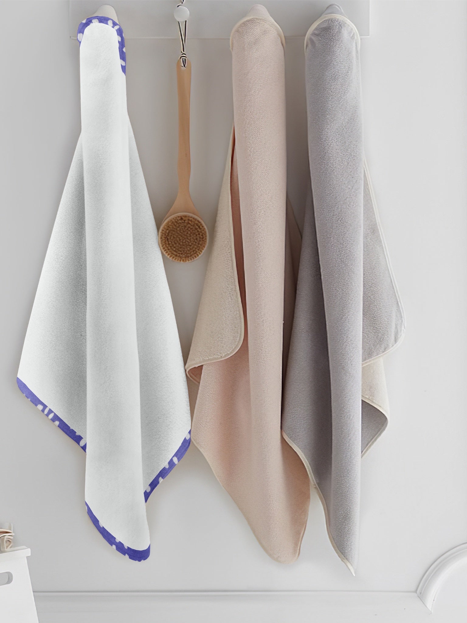 ‘Purple and White Spots’ Organic Hooded Towel Set