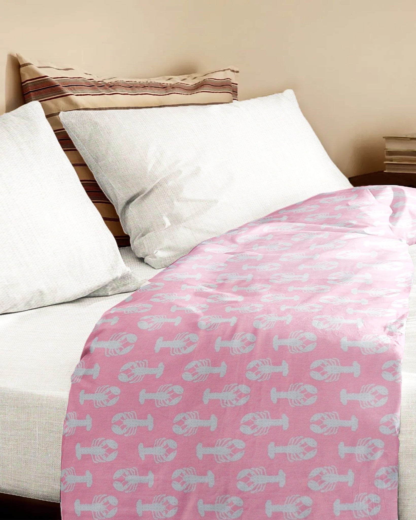 'Pink Crab' Organic Junior Bedcover