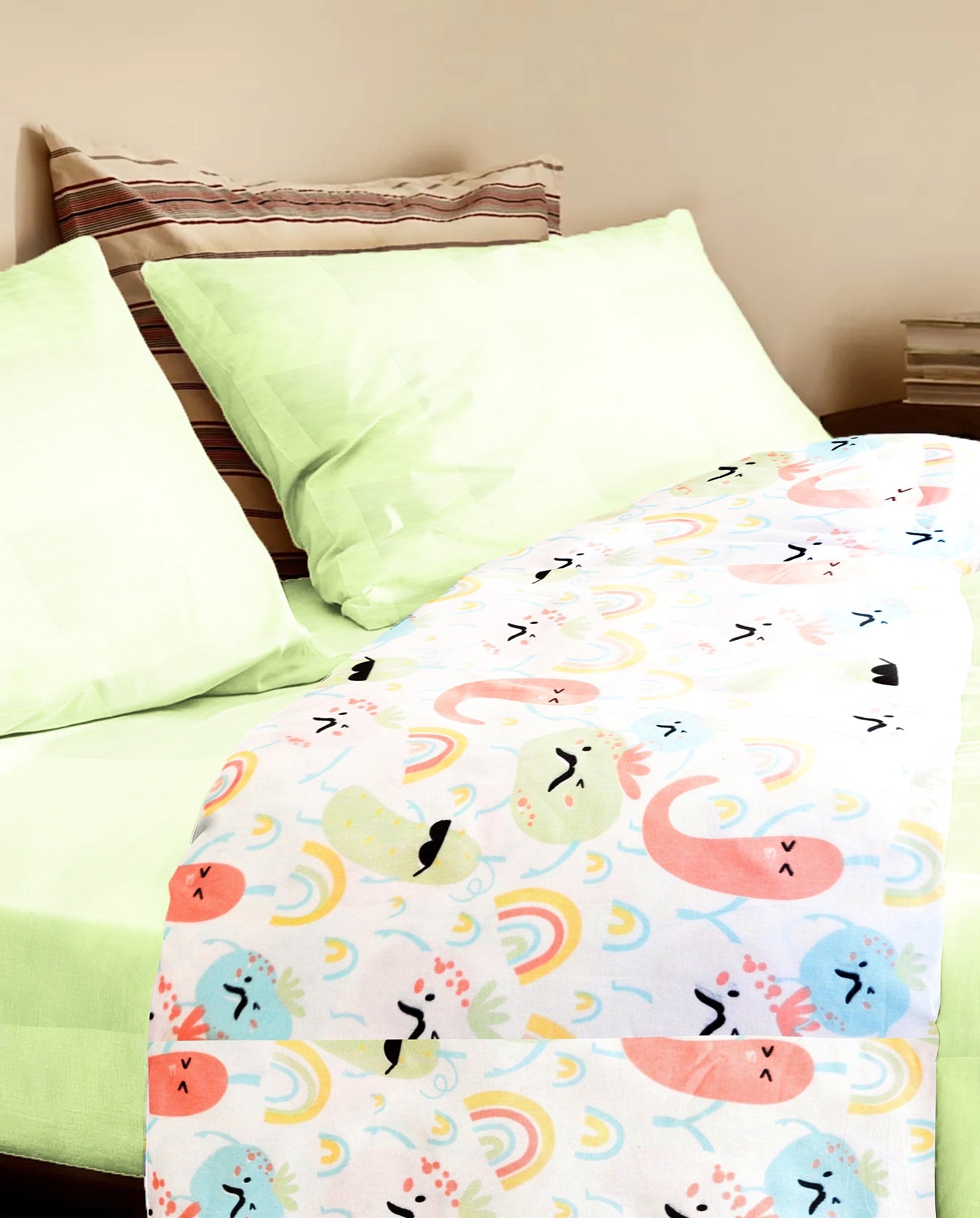 'Rainbow Vegetables' Organic Junior Bedcover