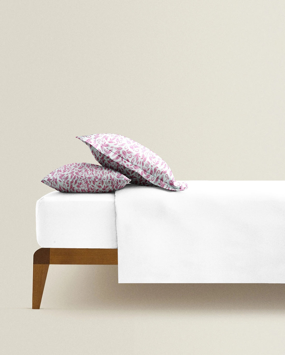 ‘Red Flower’ Organic Junior Pillow Cover