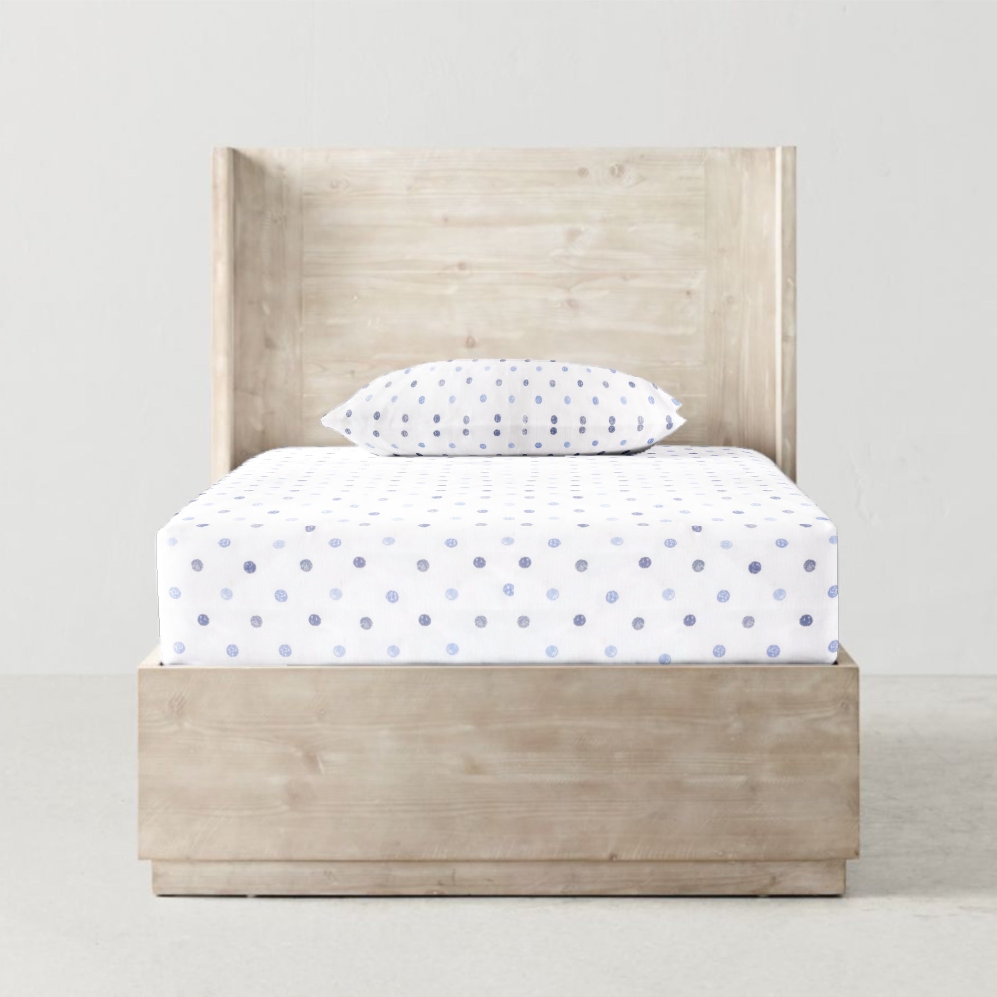 'Shaded Blue Dots' Organic Single Fitted Sheet
